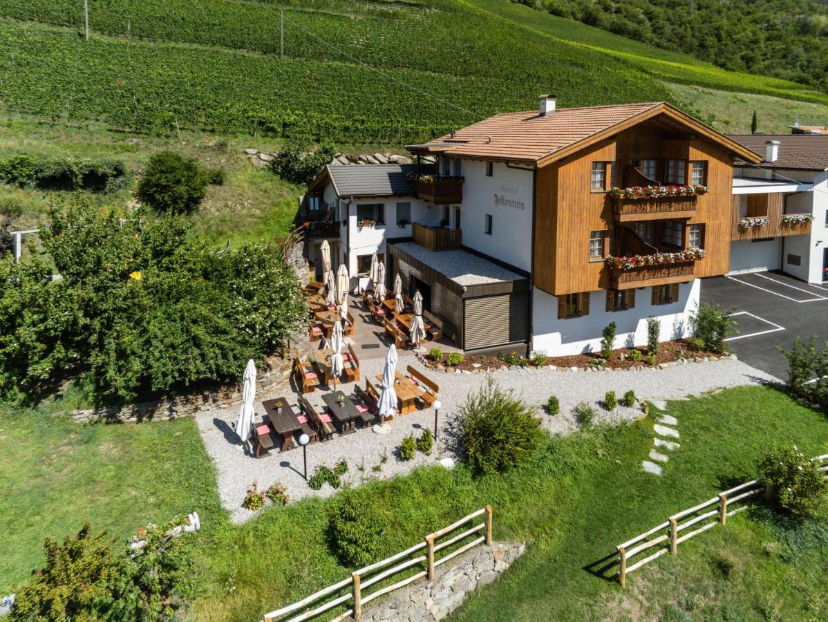 Gasthof Falkenstein Naturns Eksteriør billede